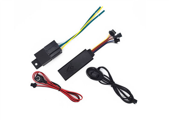 Nút SOS GSM GPRS SMS Máy theo dõi GPS trên ô tô ACC Phát hiện động cơ dừng Nghe giọng nói